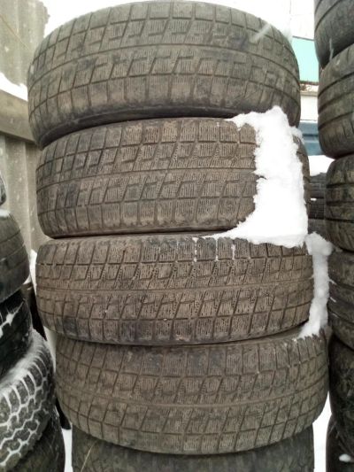 Лот: 10683067. Фото: 1. Blizzak Revo 2. Шины