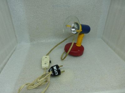 Лот: 11495401. Фото: 1. светильник настенный с лампочкой. Другое освещение