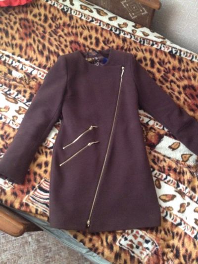 Лот: 4633145. Фото: 1. Стильное новое Пальто 40-42р. Верхняя одежда