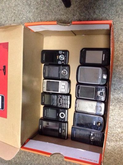 Лот: 3838542. Фото: 1. 12 телефонов одним лотом. Кнопочные мобильные телефоны