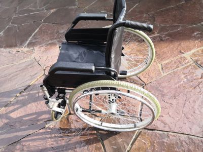 Лот: 15783635. Фото: 1. Кресло коляска инвалидное. Массажные столы и кресла