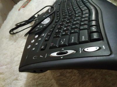 Лот: 13244612. Фото: 1. Клавиатура Genius. Клавиатуры и мыши