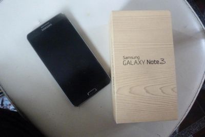 Лот: 4717070. Фото: 1. Samsung Galaxy Note 3. Кнопочные мобильные телефоны