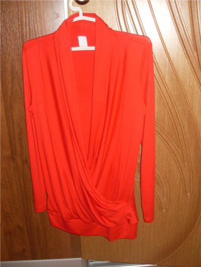 Лот: 7518335. Фото: 1. Блуза (кофточка) для беременных... Кофты, туники