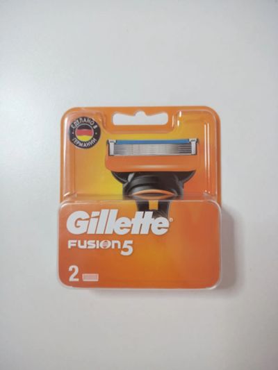 Лот: 19565588. Фото: 1. Gillette Fusion сменные кассеты... Бритвенные станки и лезвия