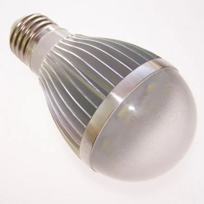 Лот: 3192557. Фото: 1. Светодиодная лампа 5 ватт с цоколем... Лампочки