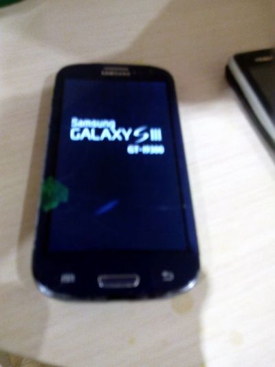 Лот: 17327130. Фото: 1. Samsung s3 i9300 рабочий. Смартфоны