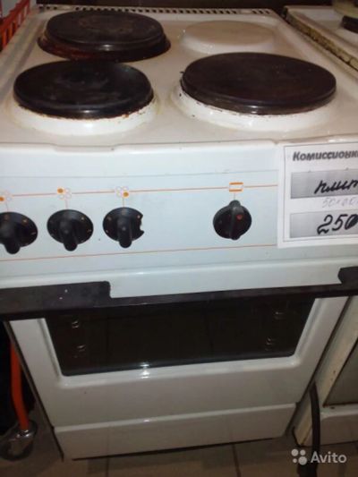 Лот: 6513373. Фото: 1. плита 3 конфорки. Плиты, духовые шкафы, варочные поверхности