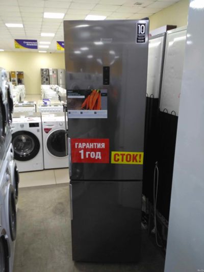 Лот: 13559354. Фото: 1. Холодильник hotpoint-ariston hf... Холодильники, морозильные камеры