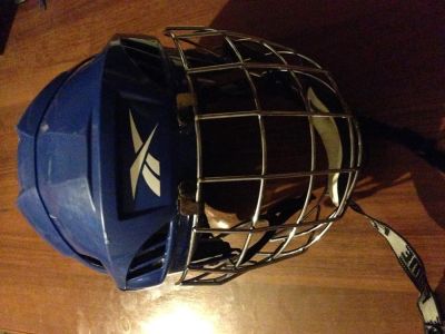 Лот: 4514475. Фото: 1. шлем Reebok 6k. Другое (обмундирование и экипировка)