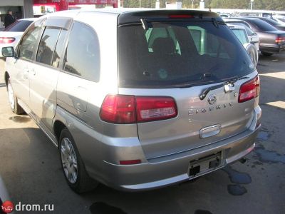 Лот: 7526786. Фото: 1. Стекло с пятой двери Nissan Liberty. Кузов