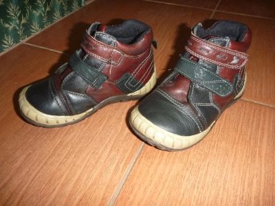 Лот: 3191079. Фото: 1. Ботинки натуральная кожа 27 размер. Ботинки