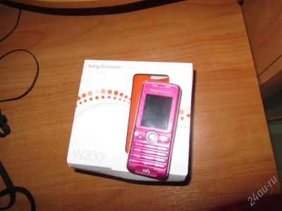 Лот: 2367101. Фото: 1. телефон Sony Ericsson W200i б... Кнопочные мобильные телефоны