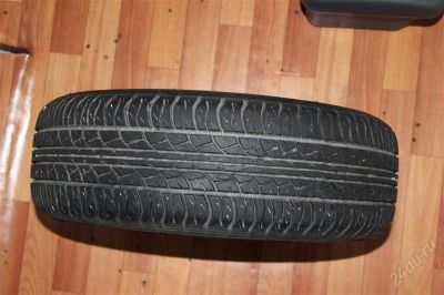 Лот: 2467756. Фото: 1. Шины б/у R14 4штуки, цена за все... Шины