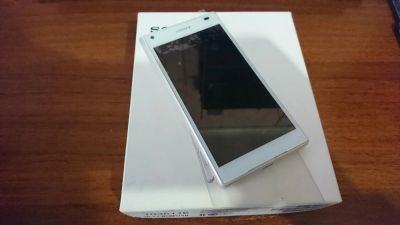 Лот: 9472676. Фото: 1. Sony Xperia Z5 Compact E5823. Смартфоны