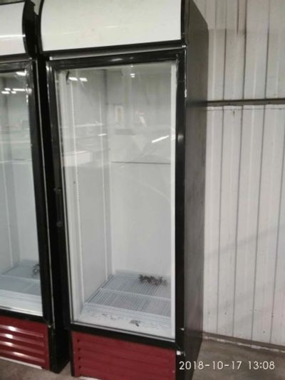Лот: 12475681. Фото: 1. Холодильный шкаф fv 500 (б/у... Холодильное