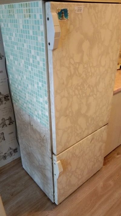 Лот: 15466710. Фото: 1. Холодильник на дачу или сьемную... Холодильники, морозильные камеры