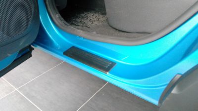 Лот: 15748166. Фото: 1. Renault Kaptur Накладки на пороги... Детали тюнинга