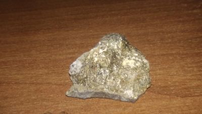 Лот: 18303278. Фото: 1. Камень пирит золото дураков. Драгоценные и поделочные камни