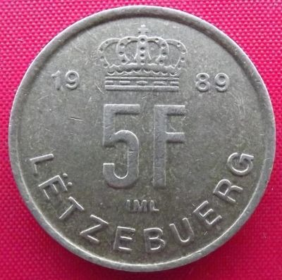 Лот: 2935159. Фото: 1. (№2862) 5 франков 1989 (Люксембург... Европа