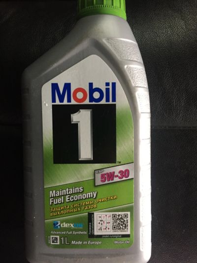 Лот: 18896476. Фото: 1. Моторное масло Mobil. Масла, жидкости