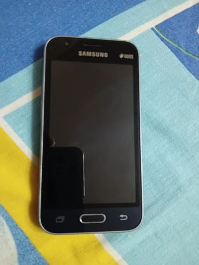 Лот: 18379010. Фото: 1. Телефон Samsung j1 mini prime. Смартфоны