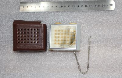 Лот: 18878157. Фото: 1. Радиоприемник транзисторный мини... Тюнеры, радиоприёмники