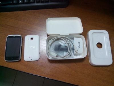 Лот: 4382110. Фото: 1. HTC Desire C, состояние нового. Смартфоны