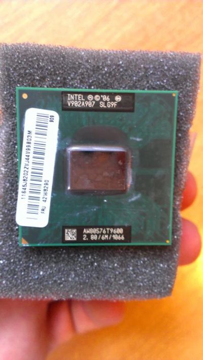 Лот: 3996488. Фото: 1. Процессор Intel T9600, socet P... Процессоры