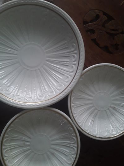 Лот: 18922805. Фото: 1. Старый ЗИК.Рифленные тарелки. Фарфор, керамика