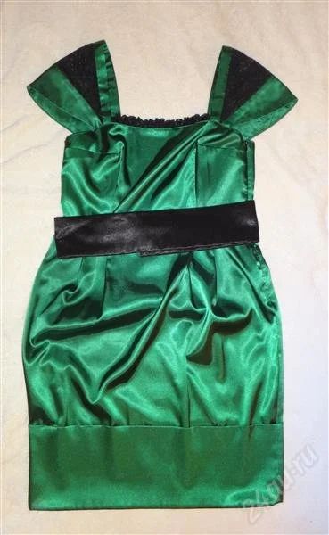 Лот: 2686113. Фото: 1. Изумрудное платье. Платья