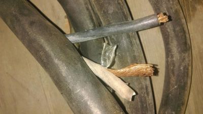 Лот: 10258762. Фото: 1. Кабель силовой гибкий в резиновой... Провода, кабели