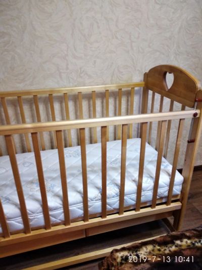 Лот: 14120748. Фото: 1. Кроватка + матрас Plitex. Детские кровати и кроватки