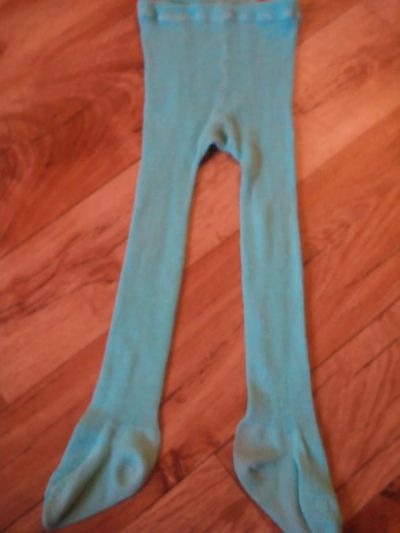 Лот: 6182691. Фото: 1. Колготки голубые2. Носки, колготки