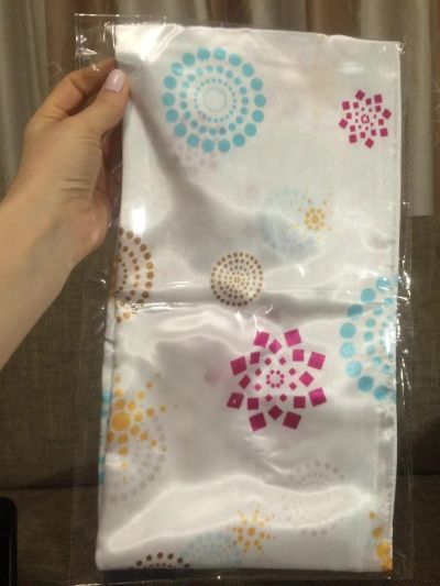 Лот: 5298884. Фото: 1. Легкий шарфик с яркими красками. Шарфы, платки