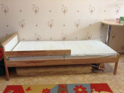 Лот: 4376201. Фото: 1. Кровать детская. Детские кровати и кроватки