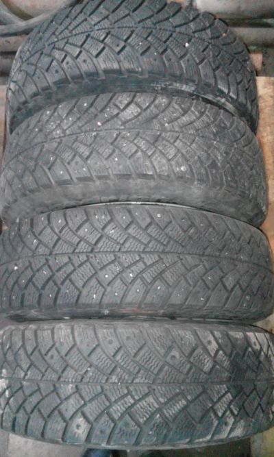 Лот: 10659213. Фото: 1. Шины R13 на дисках 4шт. BF Goodrich... Шины на дисках