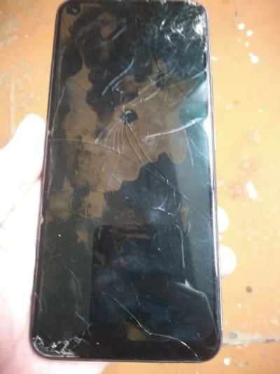 Лот: 25903656. Фото: 1. Смартфон realme. Смартфоны