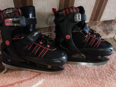 Лот: 6724410. Фото: 1. Коньки. Коньки