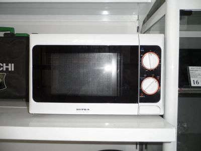 Лот: 7846804. Фото: 1. микроволновая печь supra MWS1820. Микроволновки, мини-печи