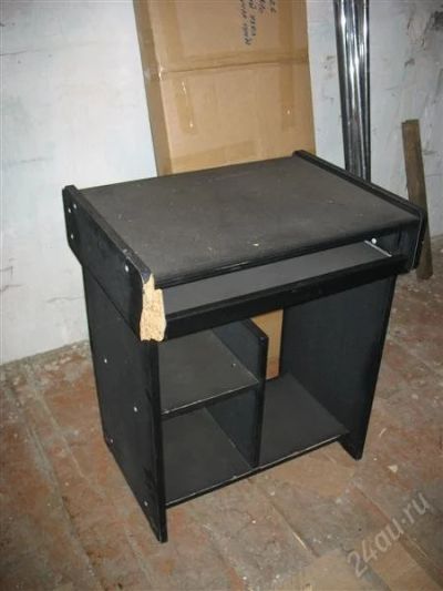 Лот: 2473238. Фото: 1. Продам тумбу под компьютер. Стойки и тумбы для аппаратуры