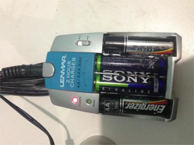 Лот: 9886305. Фото: 1. Зарядное устройство Lenmar (Ленмар... Зарядные устройства, блоки питания для бытовой техники