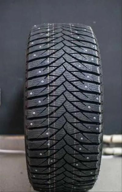 Лот: 25857732. Фото: 1. Зимняя резина 225/45 R-17 " Triangle... Шины