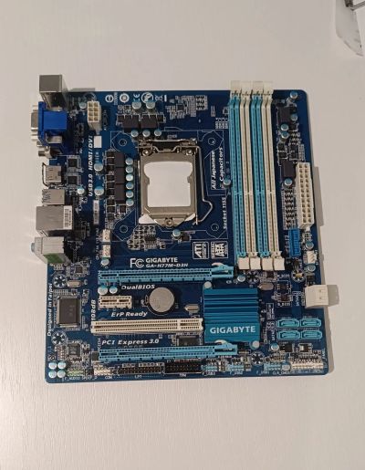 Лот: 25760905. Фото: 1. Gigabyte GA-H77M-D3H, 1155, DDR3... Материнские платы