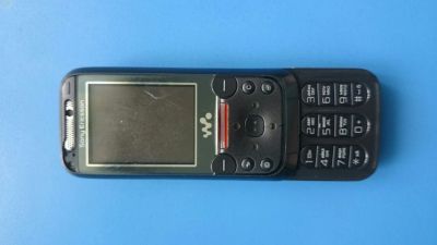 Лот: 5488653. Фото: 1. sony ericsson на запчасти. Кнопочные мобильные телефоны