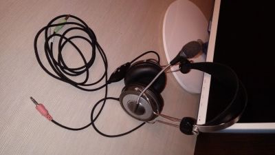 Лот: 17076001. Фото: 1. Наушники Genius. Клавиатуры и мыши