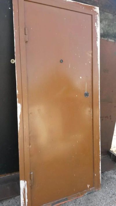 Лот: 10093492. Фото: 1. дверь железная. Двери входные
