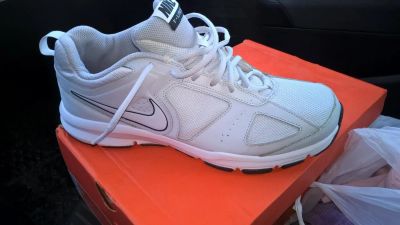 Лот: 11151767. Фото: 1. кроссовки nike новые оригинал... Кеды, кроссовки, слипоны