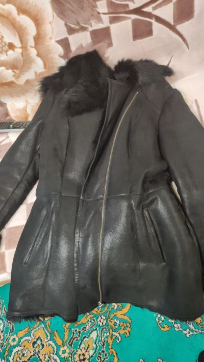 Лот: 18675440. Фото: 1. Куртка дубленка черная 44-45 размер. Верхняя одежда
