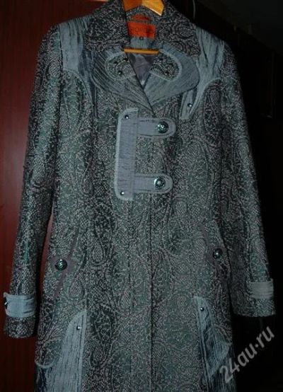 Лот: 1723445. Фото: 1. Фирменное пальто. Верхняя одежда
